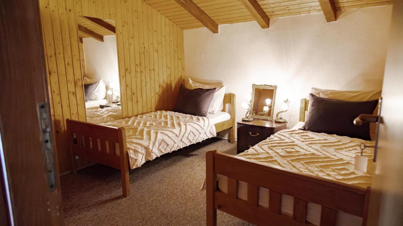 Scardona Rustica, Bed & Breakfast With Jacuzzi, Bbq And Free Parking In Skradin, Krka Apartman Kültér fotó
